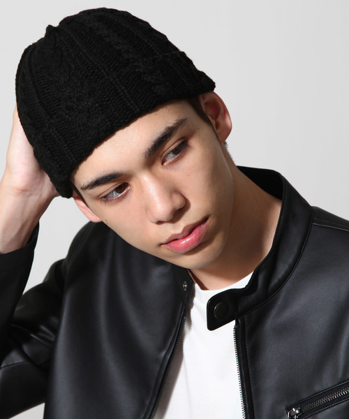 ZIP FIVE(ジップファイブ)の「MADE IN JAPAN ショートニットキャップ/ケーブル(ニットキャップ/ビーニー・メンズ・ブラック/ダークグリーン/ベージュ/パープル/ネイビー/グレー/オリーブ/グリーン/マスタード/ブラック×グレー/ブラウン系その他/ブルー系その他/ワイン/レンガ/ブルー系その他2・FREE)」の3枚目の写真
