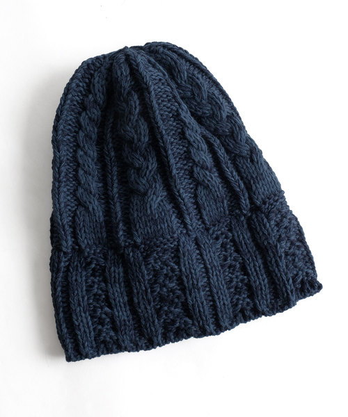 ZIP FIVE(ジップファイブ)の「MADE IN JAPAN ショートニットキャップ/ケーブル(ニットキャップ/ビーニー・メンズ・ブラック/ダークグリーン/ベージュ/パープル/ネイビー/グレー/オリーブ/グリーン/マスタード/ブラック×グレー/ブラウン系その他/ブルー系その他/ワイン/レンガ/ブルー系その他2・FREE)」の21枚目の写真