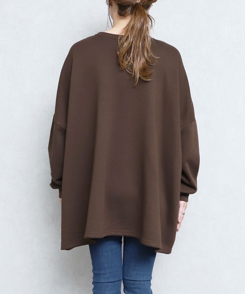 reca（レカ）の「冬の強い味方！着るだけで大人可愛い！ビッグシルエット裏起毛スウェット（スウェット・レディース・アイボリー/ブラック/グレー/ベージュ/パープル/キャメル/モカ/ブラウン/グレー系その他/マスタード/ブラウン系その他/ローズ・FREE）」の22枚目の写真