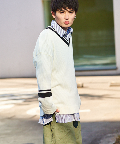 kutir（クティール）の「【ルーズシルエット】 チルデンニット プルオーバー S/S（ニット/セーター・メンズ・ホワイト/ブラック/ベージュ/ブラック系その他・MEDIUM/LARGE）」の9枚目の写真