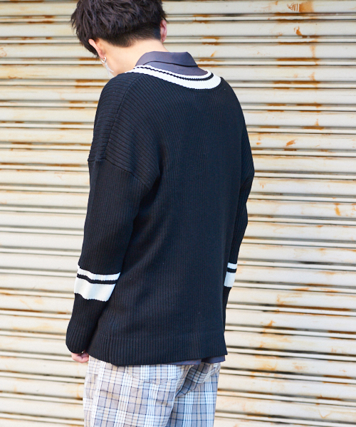 kutir（クティール）の「【ルーズシルエット】 チルデンニット プルオーバー S/S（ニット/セーター・メンズ・ホワイト/ブラック/ベージュ/ブラック系その他・MEDIUM/LARGE）」の17枚目の写真