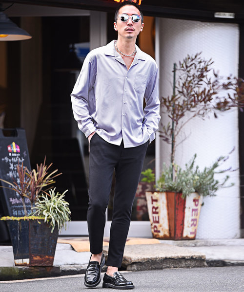 JOKER(ジョーカー)の「オープンカラー 長袖シャツ 無地(シャツ/ブラウス・メンズ・ブラック/グレー/マスタード/ネイビー/サックスブルー/ベージュ/カーキ/テラコッタ・M/L/XL)」の13枚目の写真