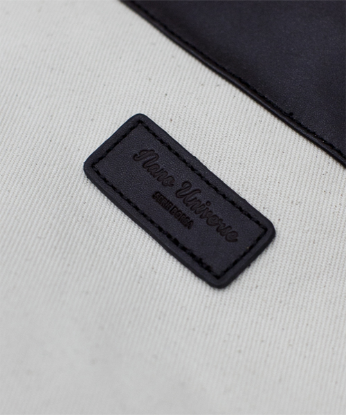 NANO universe(ナノユニバース)の「コットンキャンバスレザーコンビトート(トートバッグ・メンズ・ブラック/ナチュラル/ネイビー/イエロー/レッド・FREE)」の17枚目の写真