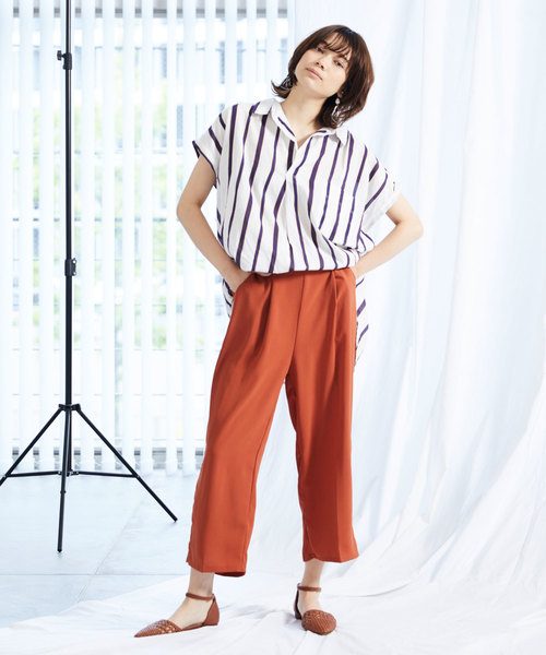 Chaco closet(チャコ クローゼット)の「センタープレスクロップドとろみパンツ(その他パンツ・レディース・ブラック/ベージュ/カーキ/オレンジ・FREE)」の8枚目の写真