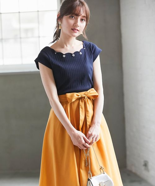 tocco closet(トッコ クローゼット)の「フラワーパールビジュー付きスカラネックリブトップス(その他トップス・レディース・ネイビー/ピンク/オフホワイト・M)」の15枚目の写真