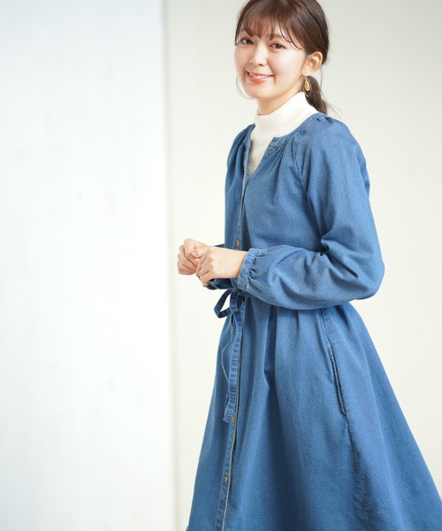 rps（アールピーエス）の「共リボン前あきストレッチデニムワンピース（ワンピース・レディース・ネイビー/ブルー/ブラック・M）」の8枚目の写真