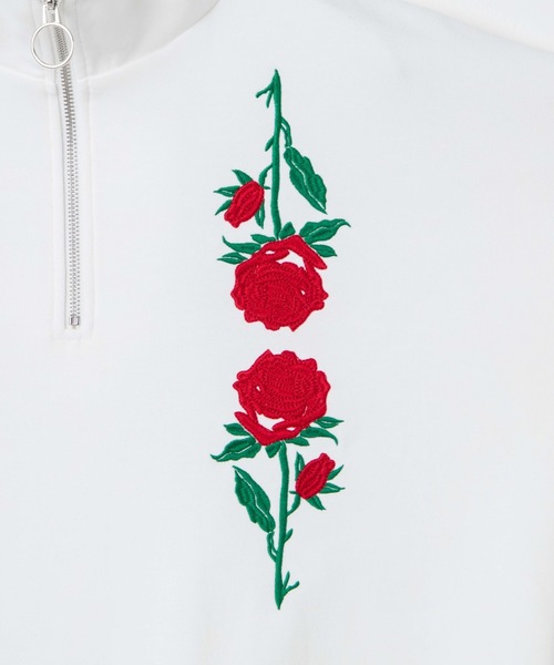 WEGO（ウィゴー）の「WEGO/ローズ刺繍ハーフジップビッグシルエットプルオーバー（スウェット・メンズ・ホワイト/ブラック・MEDIUM/LARGE）」の9枚目の写真