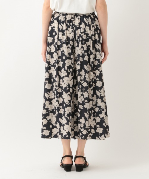 GLOBAL WORK（グローバルワーク）の「サラサラサテン柄フレアワイドパンツ/875179（その他パンツ・レディース・ネイビー/ブラウン/グレー系その他・MEDIUM/LARGE）」の9枚目の写真