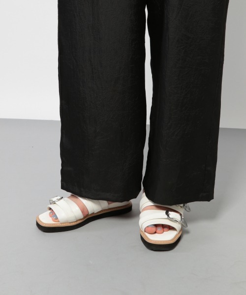 PAGEBOY（ページボーイ）の「クラッシュサテンパンツ（その他パンツ・レディース・ライム/ブラック/グレイッシュベージュ・FREE）」の21枚目の写真