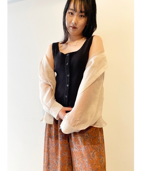 one way（ワンウェイ）の「マエボタンタンク（タンクトップ・レディース・ホワイト/ベージュ/ブラック・FREE）」の2枚目の写真