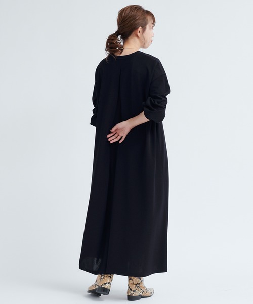 DouDou（ドゥドゥ）の「カットジョーゼットマキシワンピース（ワンピース・レディース・ブラック/ダークブラウン/レッド系その他・FREE）」の6枚目の写真