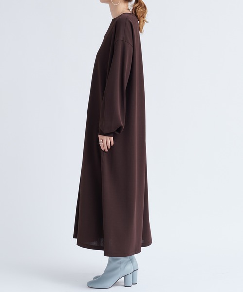 DouDou（ドゥドゥ）の「カットジョーゼットマキシワンピース（ワンピース・レディース・ブラック/ダークブラウン/レッド系その他・FREE）」の18枚目の写真