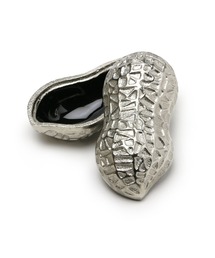 Goody Grams(グッディグラムス)の「ALUMI NUT CASE ウォルナッツ・ピーナッツ・アーモンド 型 小物入れ(収納グッズ)」