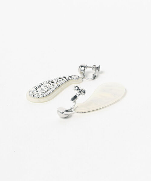 Ray BEAMS(レイビームス)の「Ray BEAMS / ペイズリー イヤリング(イヤリング・レディース・シルバー/ゴールド・ONE SIZE)」の3枚目の写真