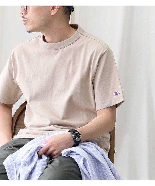 Champion(チャンピオン)の「Champion(チャンピオン)無地半袖Tシャツ(Tシャツ/カットソー・メンズ・ホワイト/ベージュ/ピンク/ブラック/パープル/ブルー/サックスブルー/ダークグリーン/ライラック・XL/L/M/S)」の4枚目の写真