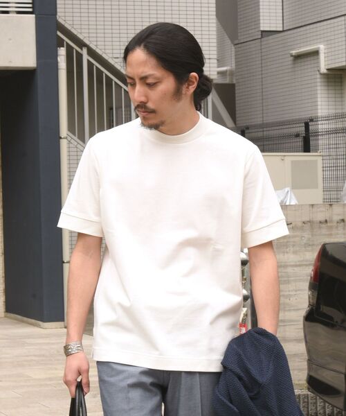 SHIPS（シップス）の「【WEB限定】SHIPS: 形態安定 防シワ加工 テレワーク ビズ クルーネック Tシャツ（Tシャツ/カットソー・メンズ・ライトブルー/ブラック/ホワイト/チャコールグレー/ネイビー・LARGE/XX-LARGE/MEDIUM/X-LARGE/SMALL）」の2枚目の写真