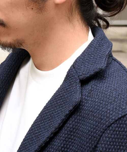 SHIPS（シップス）の「【WEB限定】SHIPS: 形態安定 防シワ加工 テレワーク ビズ クルーネック Tシャツ（Tシャツ/カットソー・メンズ・ライトブルー/ブラック/ホワイト/チャコールグレー/ネイビー・LARGE/XX-LARGE/MEDIUM/X-LARGE/SMALL）」の20枚目の写真