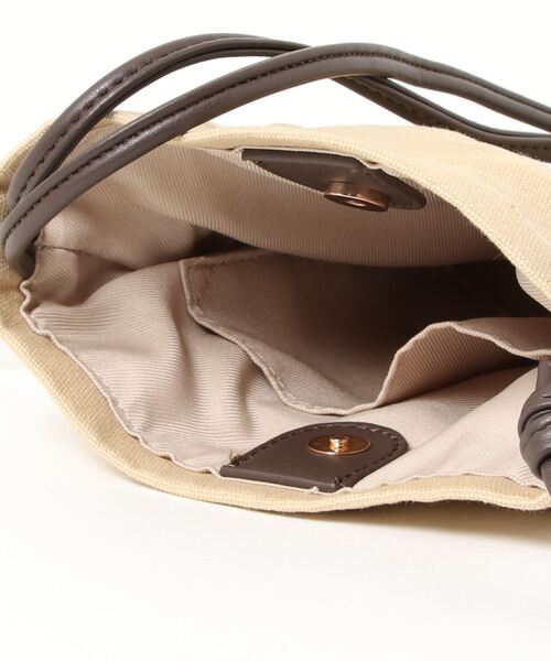 KOBE LETTUCE(コウベレタス)の「キャンバス巾着バッグ(ショルダーバッグ・レディース・ブラウン系その他/ベージュ系その他/ブラック系その他・FREE)」の7枚目の写真