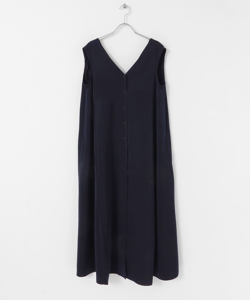 ITEMS URBANRESEARCH（アイテムズ アーバンリサーチ）の「Vネックマキシワンピース（ワンピース・レディース・グレー/グレー系その他/ネイビー・FREE）」の8枚目の写真
