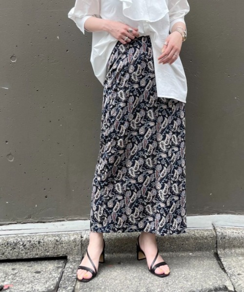 CIAOPANIC（チャオパニック）の「ペイズリーハイウエストスカート（スカート・レディース・アイボリー/ネイビー・FREE）」の2枚目の写真