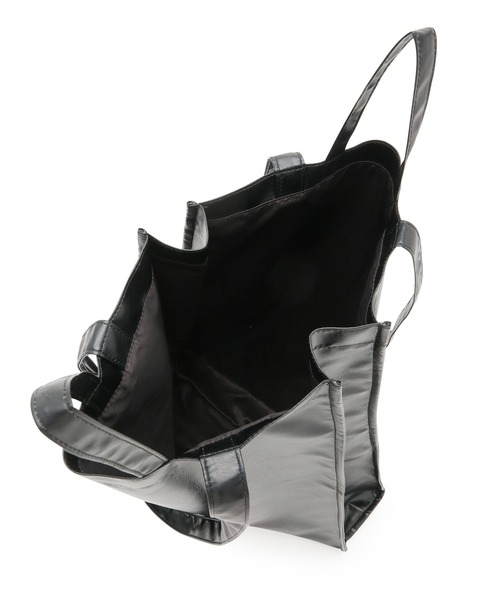 Bonjour Girl(ボンジュールガール)の「2WAY フェイクレザートート(トートバッグ・レディース・ホワイト/ブラック/シルバー・FREE)」の14枚目の写真