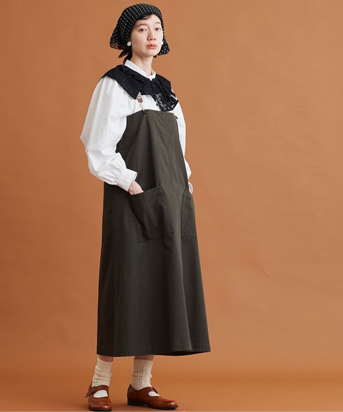 Malle（マル）の「malle 高密度コンパクトチノ　サロペットスカート（ジャンパースカート・レディース・チャコールグレー/キナリ/グリーン・FREE）」の15枚目の写真