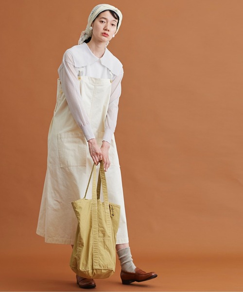 Malle（マル）の「malle 高密度コンパクトチノ　サロペットスカート（ジャンパースカート・レディース・チャコールグレー/キナリ/グリーン・FREE）」の5枚目の写真