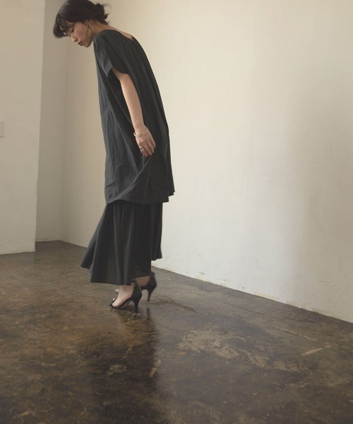 marjour(マージュール)の「LAYERED ONEPIECE(ワンピース・レディース・ブラック/オレンジ系・M)」の19枚目の写真