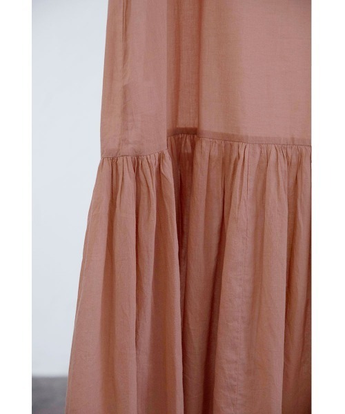 marjour(マージュール)の「LAYERED ONEPIECE(ワンピース・レディース・ブラック/オレンジ系・M)」の21枚目の写真