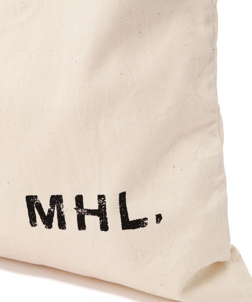 MHL.(エムエイチエル)の「LIGHT COTTON DRILL(トートバッグ・レディース・ナチュラル/ブラック・FREE)」の11枚目の写真