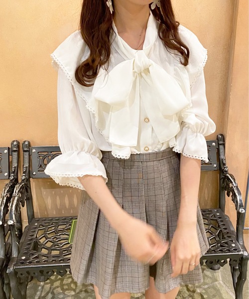 apres jour(アプレジュール)の「ピコレースフリルボウタイブラウス【ZOZOTOWN限定アイテム】(シャツ/ブラウス・レディース・ブラック/オフホワイト/モカ/アイボリー・X-LARGE/フリー)」の20枚目の写真