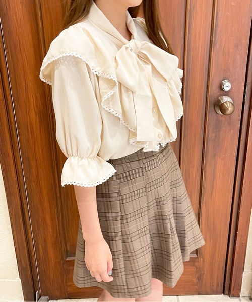 apres jour(アプレジュール)の「ピコレースフリルボウタイブラウス【ZOZOTOWN限定アイテム】(シャツ/ブラウス・レディース・ブラック/オフホワイト/モカ/アイボリー・X-LARGE/フリー)」の21枚目の写真