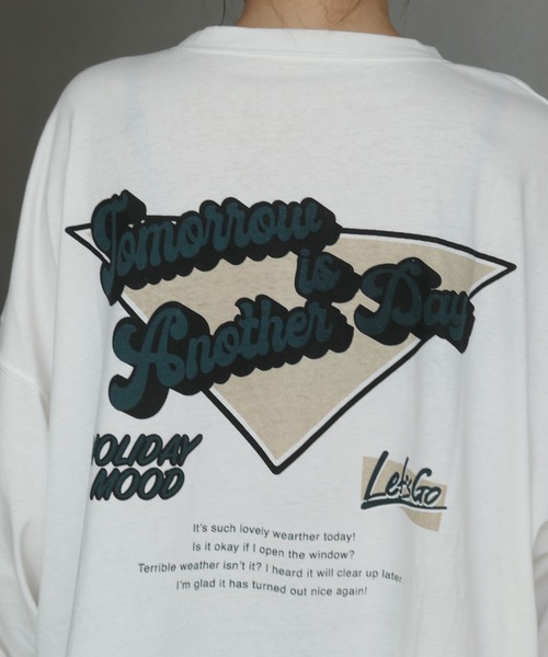 CORNERS（コーナーズ）の「バッグロゴプリントビックTシャツ（Tシャツ/カットソー・レディース・オフホワイト/グリーン/オートミール/スミクロ・FREE）」の8枚目の写真