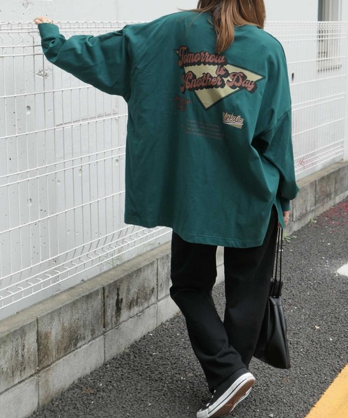 CORNERS（コーナーズ）の「バッグロゴプリントビックTシャツ（Tシャツ/カットソー・レディース・オフホワイト/グリーン/オートミール/スミクロ・FREE）」の17枚目の写真