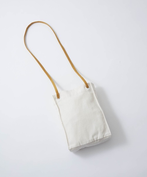 unclip（アンクリップ）の「【mikke×unclip by村濱遥さんコラボ】刺繍入りキャンバスショルダーバッグ（ショルダーバッグ・レディース・ブラウン/イエロー/ベージュ・FREE）」の15枚目の写真