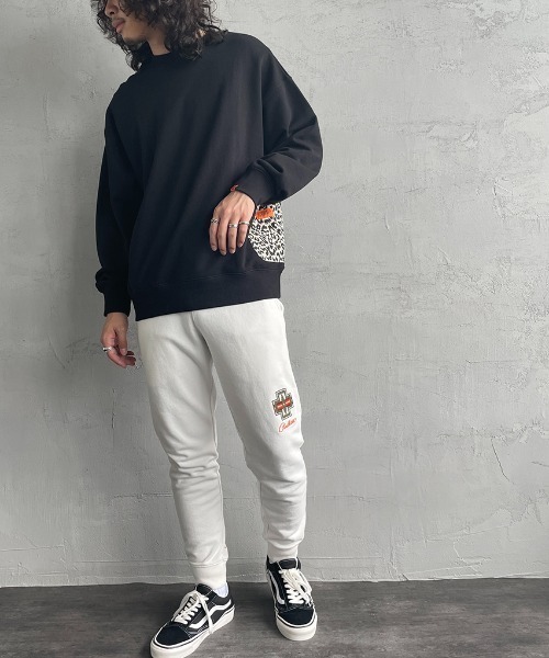 UNIVERSAL OVERALL（ユニバーサルオーバーオール）の「[UNIVERSAL OVERALL/ユニバーサルオーバーオール] 別注 カバーオールスウェット（スウェット・レディース・ブラック/ブルー/グレイッシュベージュ・S/M/L/XL）」の6枚目の写真