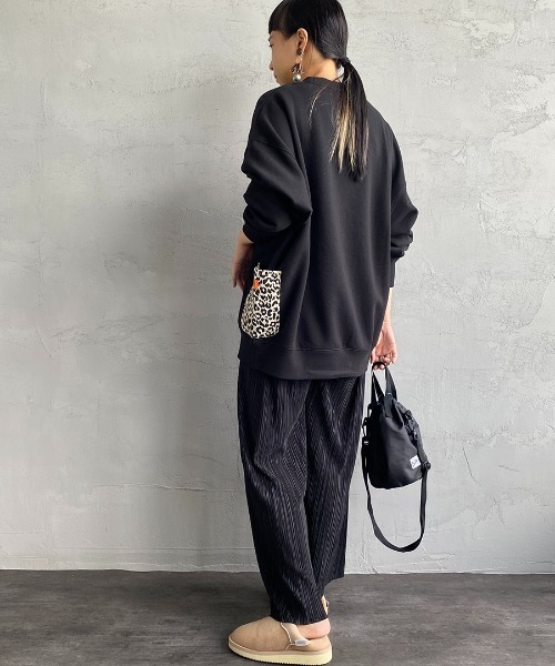 UNIVERSAL OVERALL（ユニバーサルオーバーオール）の「[UNIVERSAL OVERALL/ユニバーサルオーバーオール] 別注 カバーオールスウェット（スウェット・レディース・ブラック/ブルー/グレイッシュベージュ・S/M/L/XL）」の15枚目の写真