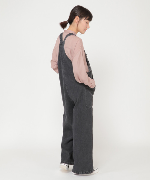 ikka（イッカ）の「デニムサロペット（サロペット/オーバーオール・レディース・ブラック/ダークネイビー・M）」の5枚目の写真
