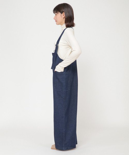 ikka（イッカ）の「デニムサロペット（サロペット/オーバーオール・レディース・ブラック/ダークネイビー・M）」の8枚目の写真