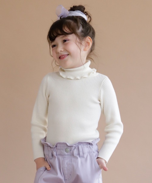 BRANSHES(ブランシェス)の「タートルネックリブニット(ニット/セーター・キッズ・その他/ブラック/アイボリー・110cm/150cm/120cm/130cm/90cm/140cm/100cm)」の2枚目の写真