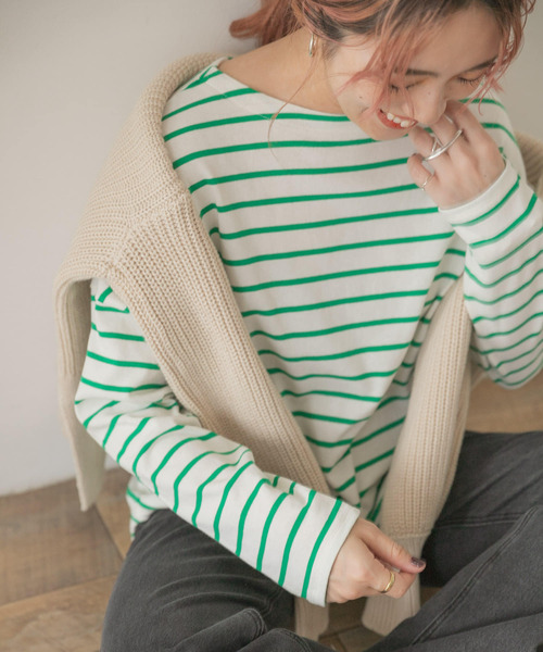 ITEMS URBANRESEARCH（アイテムズ アーバンリサーチ）の「バスクボーダーロングTシャツ（Tシャツ/カットソー・レディース・ネイビー/グリーン/ブラック・FREE）」の14枚目の写真