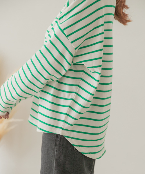 ITEMS URBANRESEARCH（アイテムズ アーバンリサーチ）の「バスクボーダーロングTシャツ（Tシャツ/カットソー・レディース・ネイビー/グリーン/ブラック・FREE）」の12枚目の写真