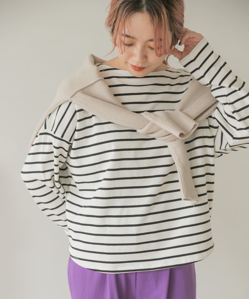 ITEMS URBANRESEARCH（アイテムズ アーバンリサーチ）の「バスクボーダーロングTシャツ（Tシャツ/カットソー・レディース・ネイビー/グリーン/ブラック・FREE）」の11枚目の写真