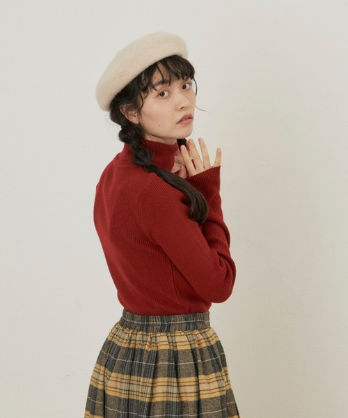 MERLOT（メルロー）の「リブタートルネックニット（ニット/セーター・レディース・グリーン/ワインレッド/マスタード/ホワイト・FREE）」の19枚目の写真