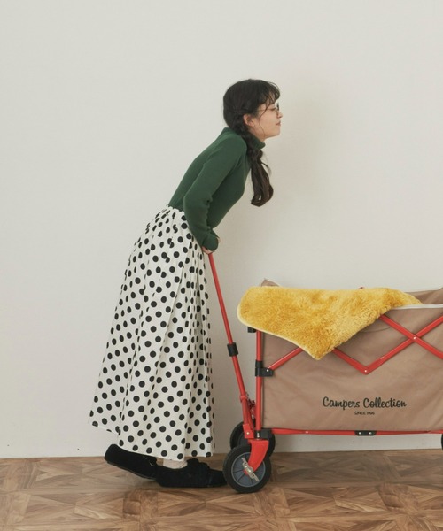 MERLOT（メルロー）の「リブタートルネックニット（ニット/セーター・レディース・グリーン/ワインレッド/マスタード/ホワイト・FREE）」の9枚目の写真