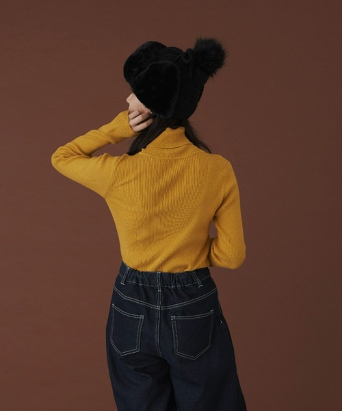 MERLOT（メルロー）の「リブタートルネックニット（ニット/セーター・レディース・グリーン/ワインレッド/マスタード/ホワイト・FREE）」の10枚目の写真