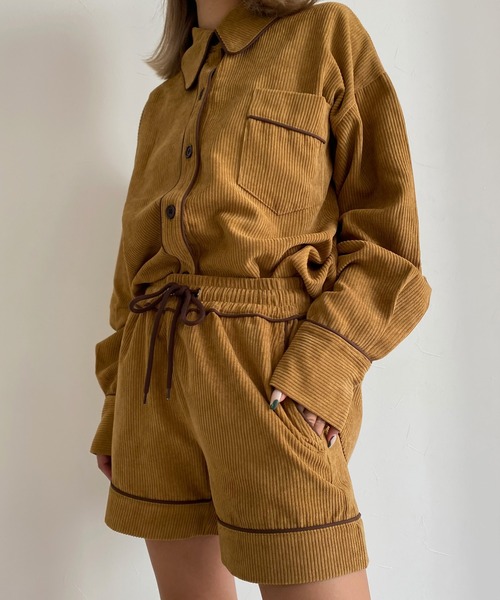 Avvenente（アベネンテ）の「【Avvenente】コーデュロイパイピングシャツ（シャツ/ブラウス・レディース・ブルー/ライトブラウン・FREE）」の2枚目の写真