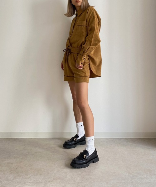 Avvenente（アベネンテ）の「【Avvenente】コーデュロイパイピングシャツ（シャツ/ブラウス・レディース・ブルー/ライトブラウン・FREE）」の16枚目の写真