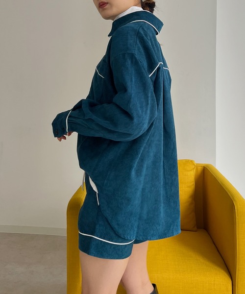 Avvenente（アベネンテ）の「【Avvenente】コーデュロイパイピングシャツ（シャツ/ブラウス・レディース・ブルー/ライトブラウン・FREE）」の20枚目の写真