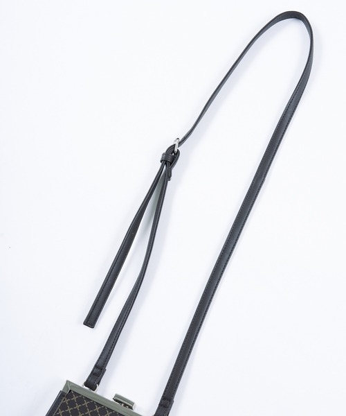 WHO'S WHO gallery（フーズフーギャラリー）の「クラスプショルダー（ショルダーバッグ・レディース・ブラック/ブラウン/サックスブルー/グリーン/レモンイエロー・FREE）」の21枚目の写真